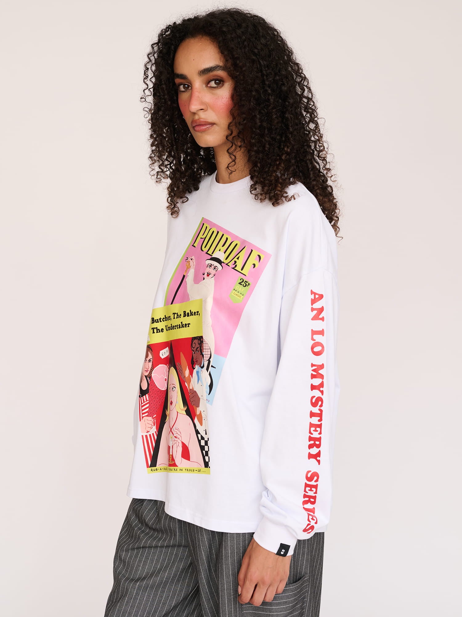 Mystery Series Long Sleeve T-Shirt - Image 2