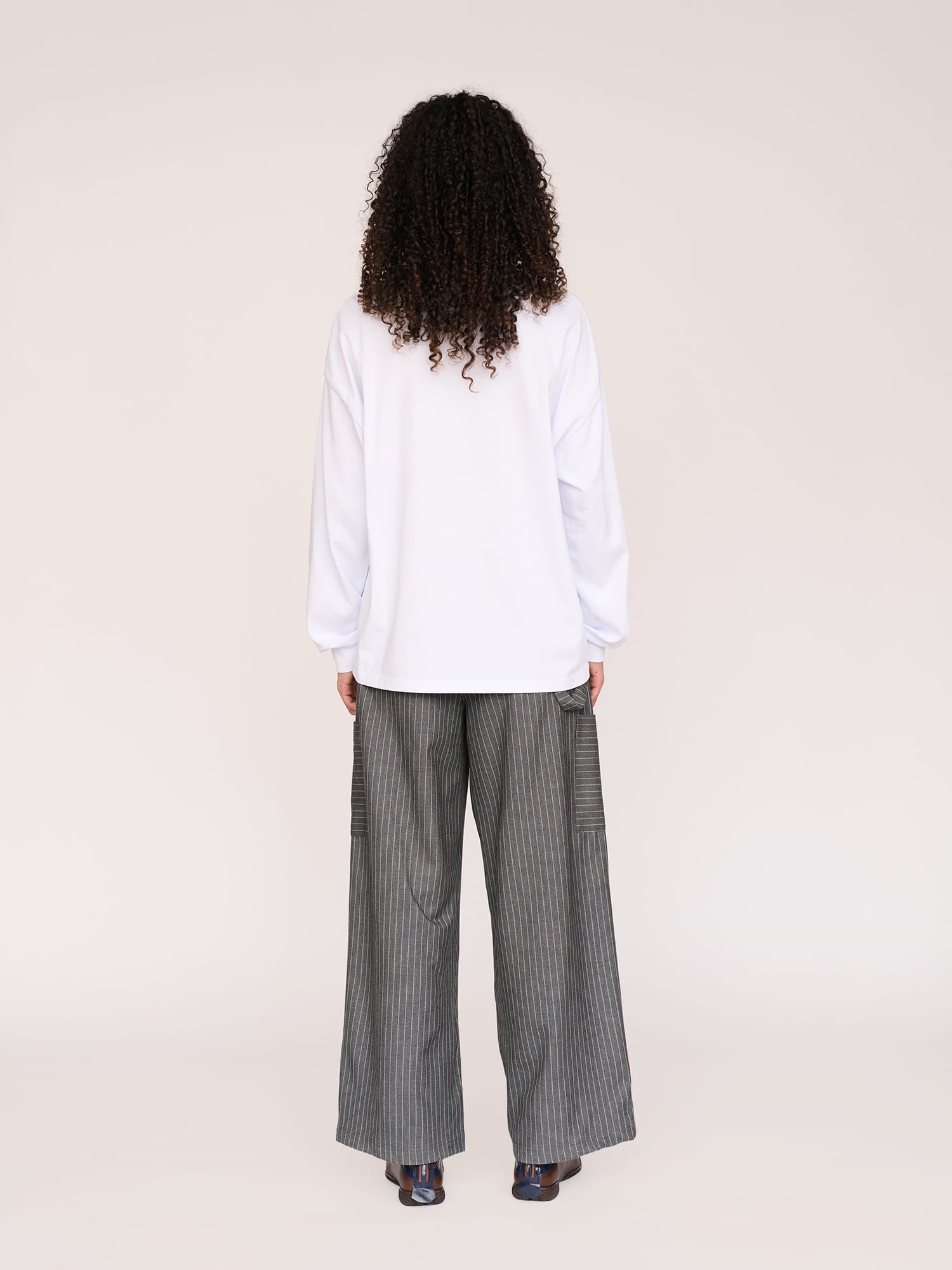 Mystery Series Long Sleeve T-Shirt - Image 9